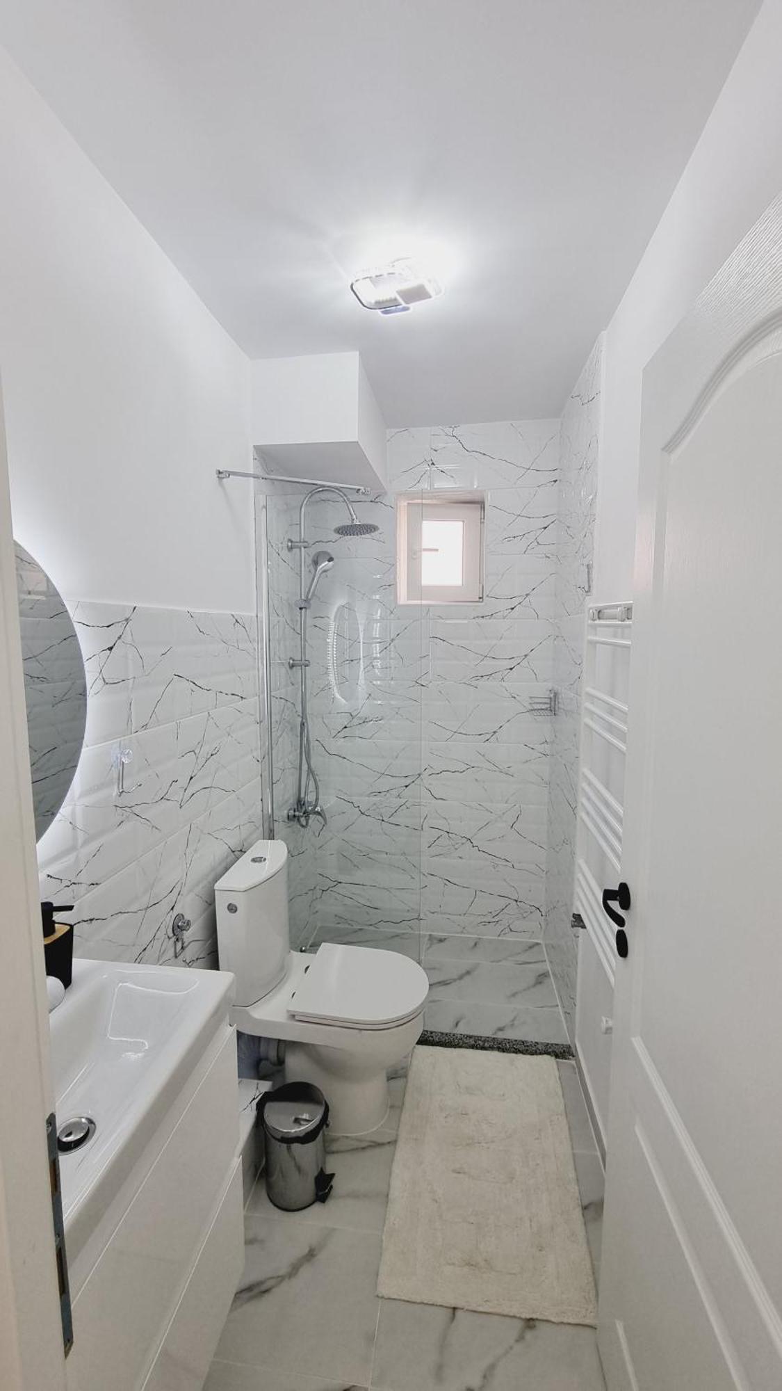Apartament Central Pe Pietonala Nr2 Hunedoara Exteriör bild