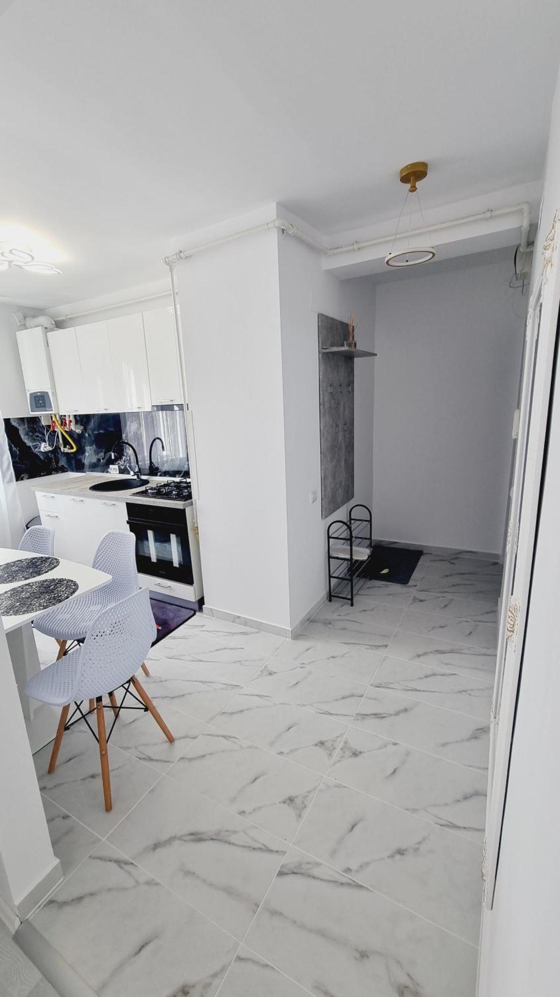 Apartament Central Pe Pietonala Nr2 Hunedoara Exteriör bild
