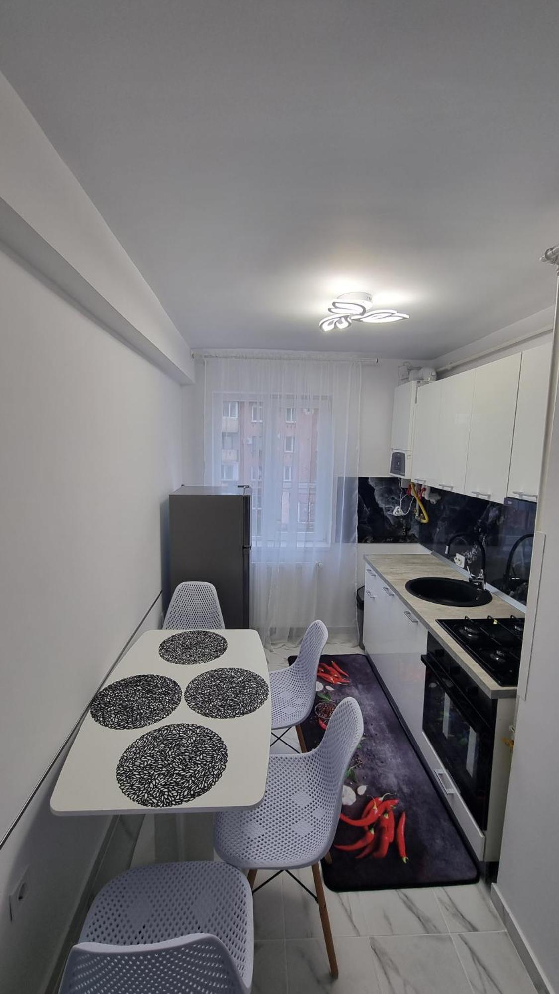 Apartament Central Pe Pietonala Nr2 Hunedoara Exteriör bild