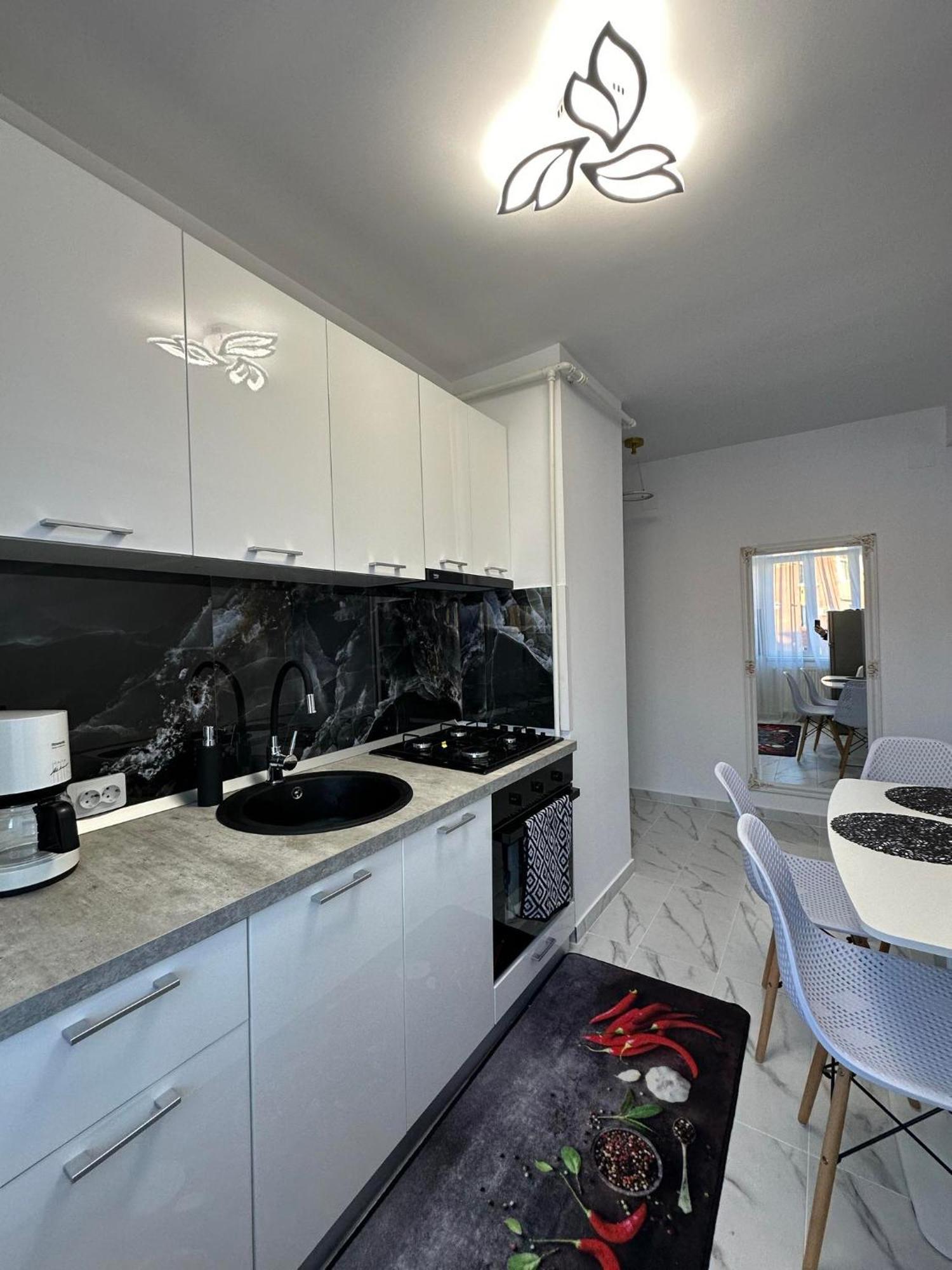 Apartament Central Pe Pietonala Nr2 Hunedoara Exteriör bild