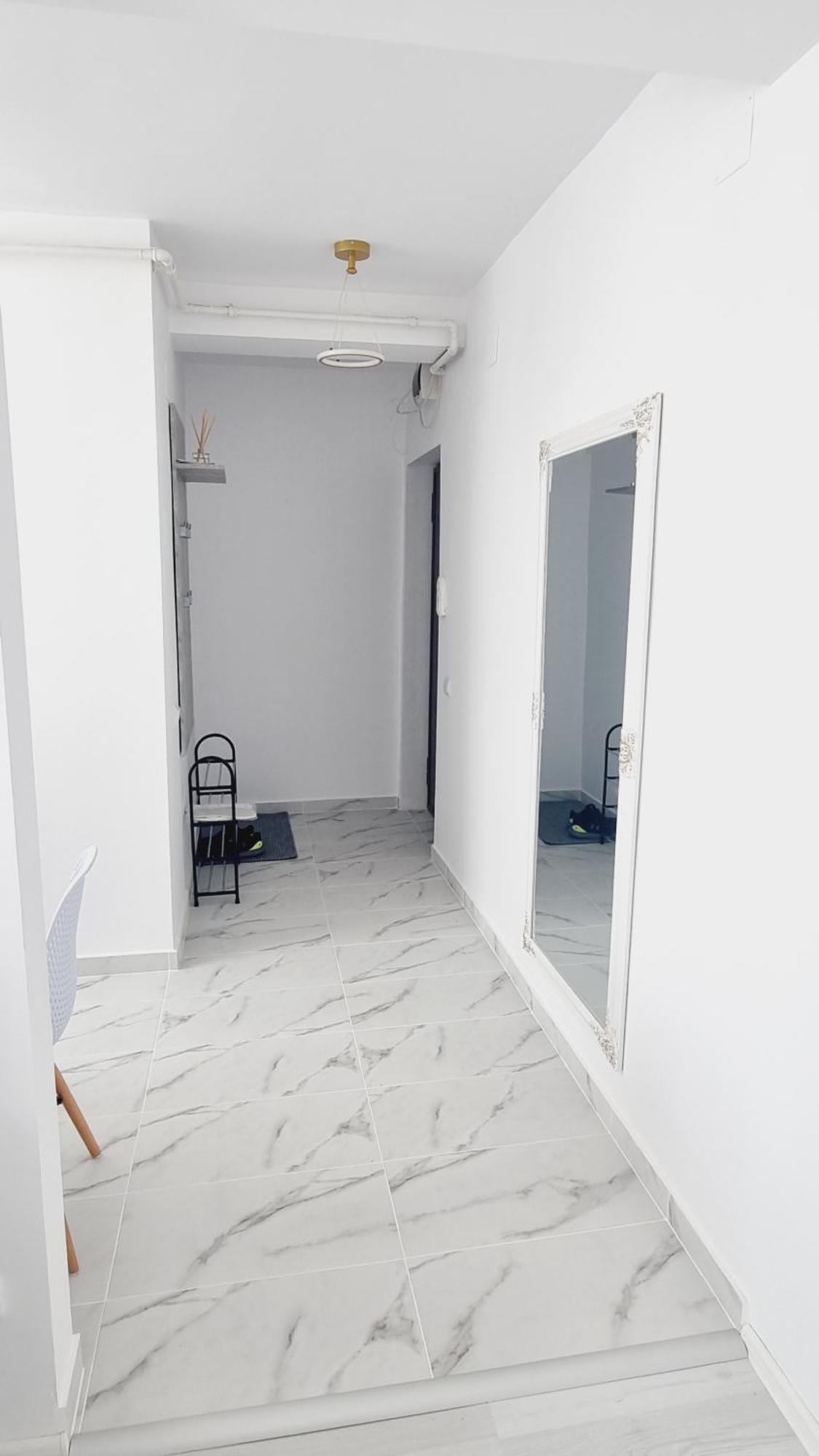 Apartament Central Pe Pietonala Nr2 Hunedoara Exteriör bild