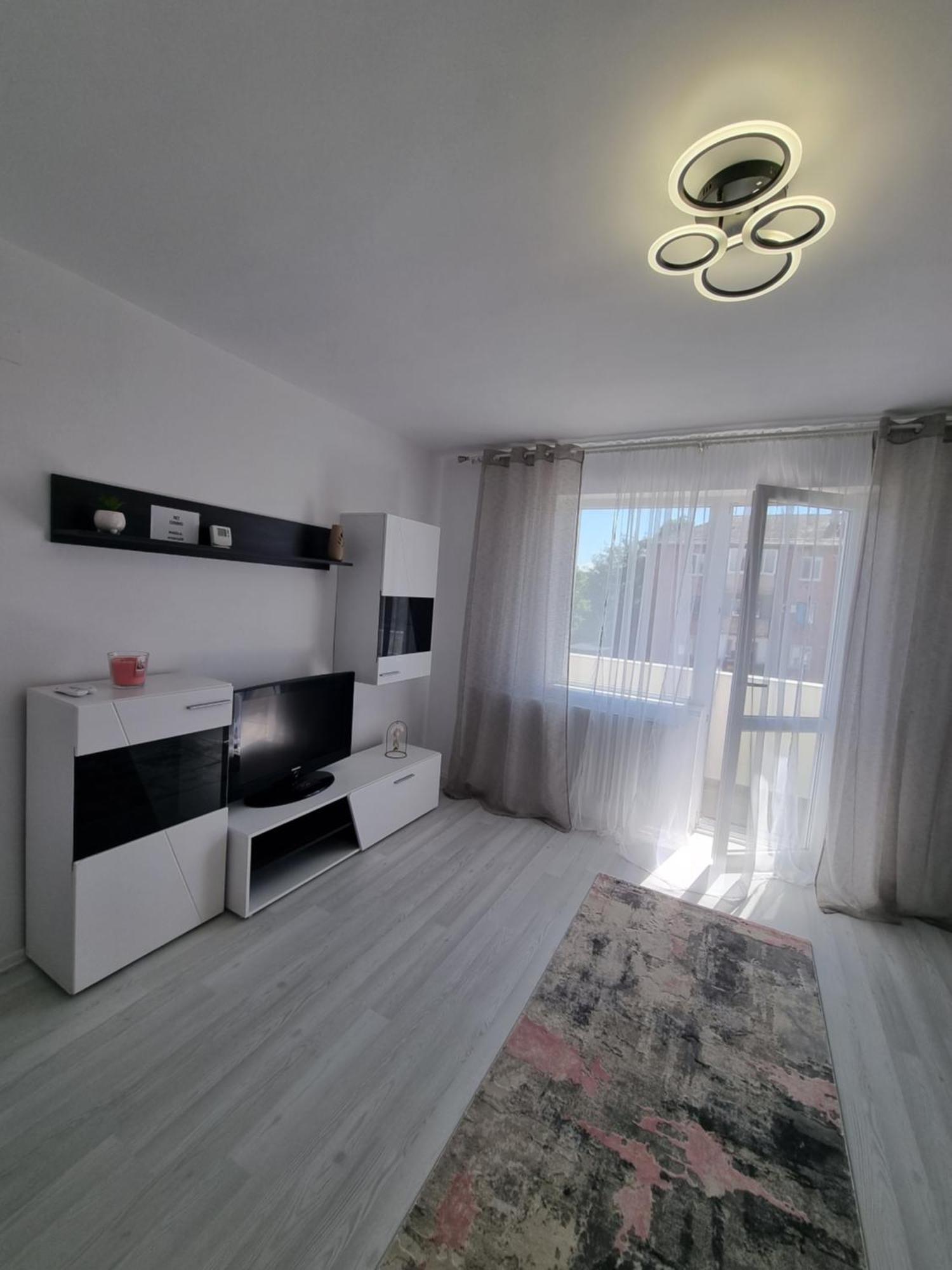 Apartament Central Pe Pietonala Nr2 Hunedoara Exteriör bild