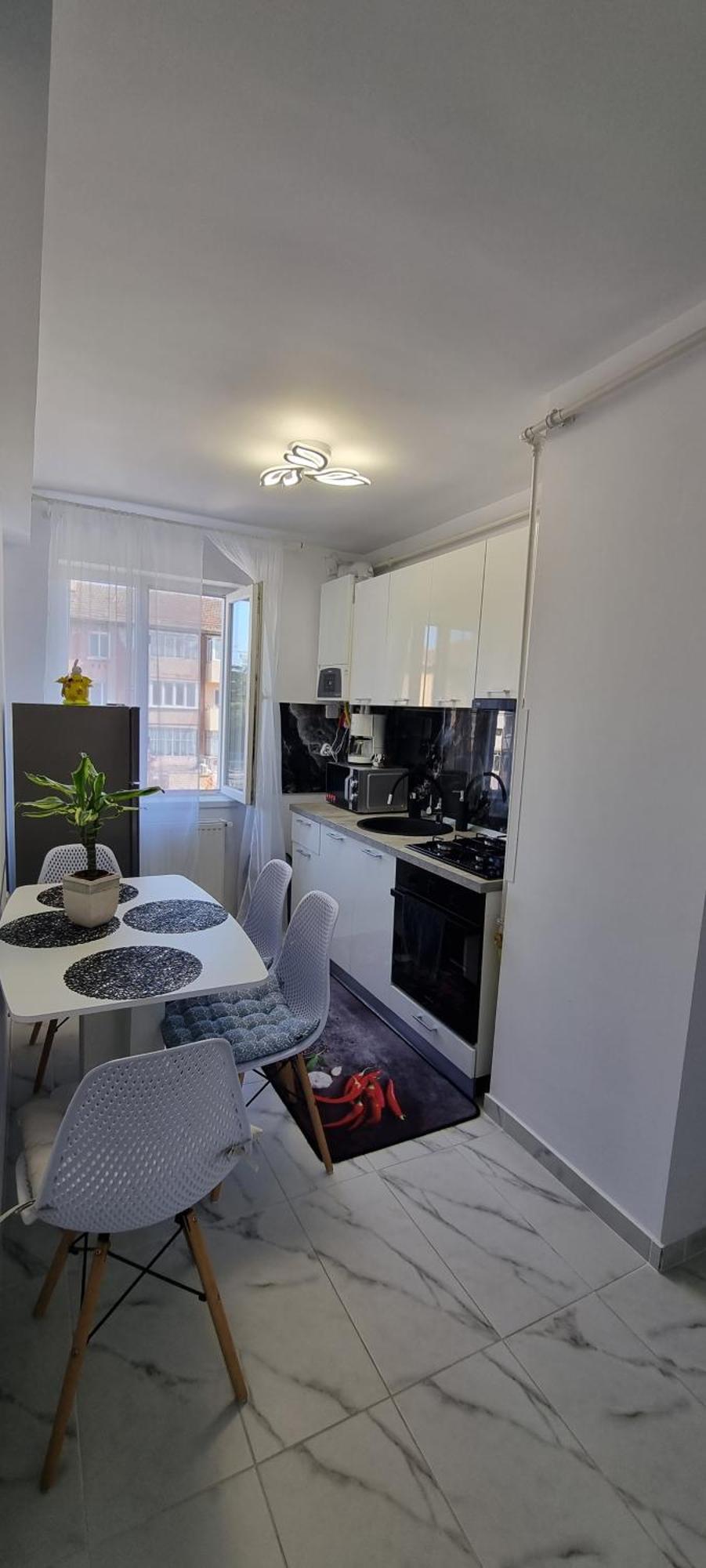 Apartament Central Pe Pietonala Nr2 Hunedoara Exteriör bild