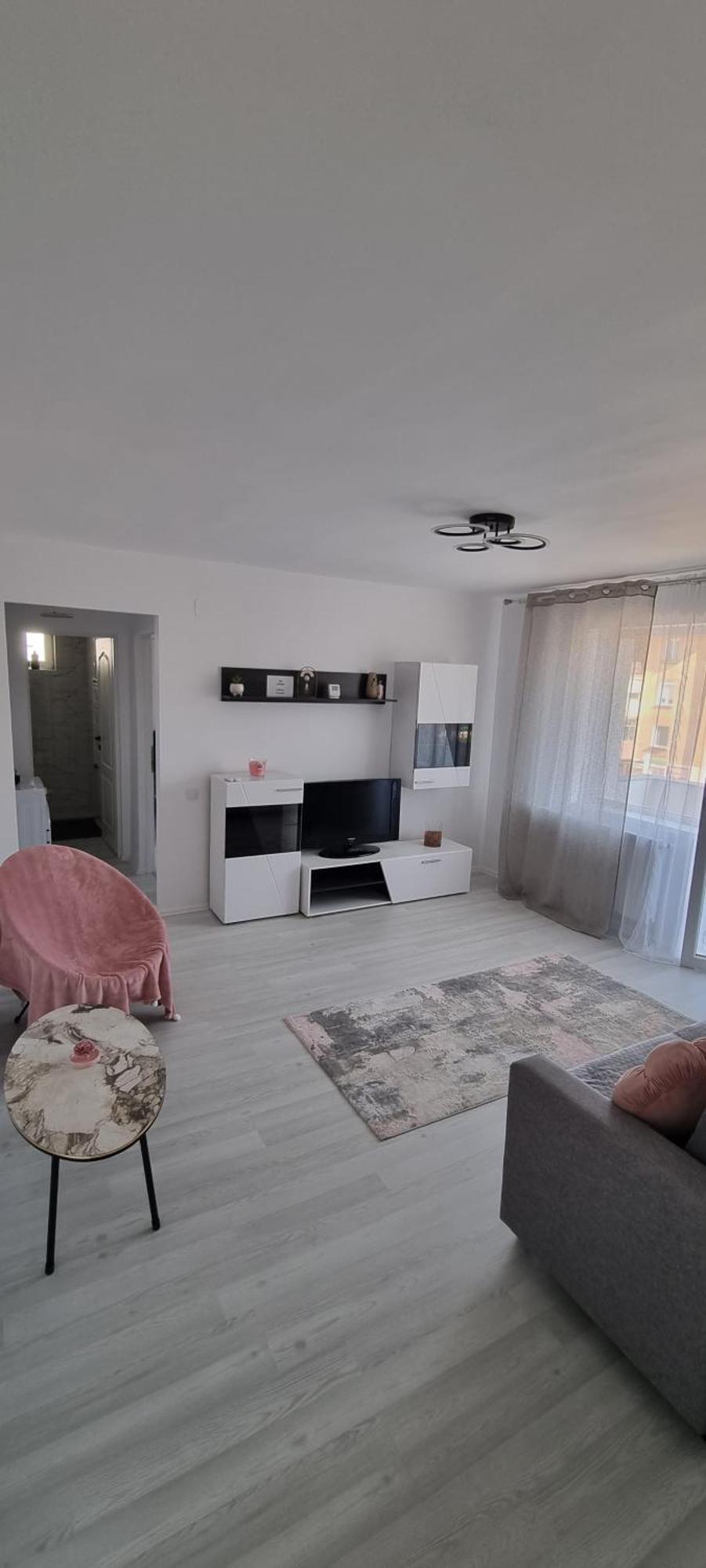 Apartament Central Pe Pietonala Nr2 Hunedoara Exteriör bild