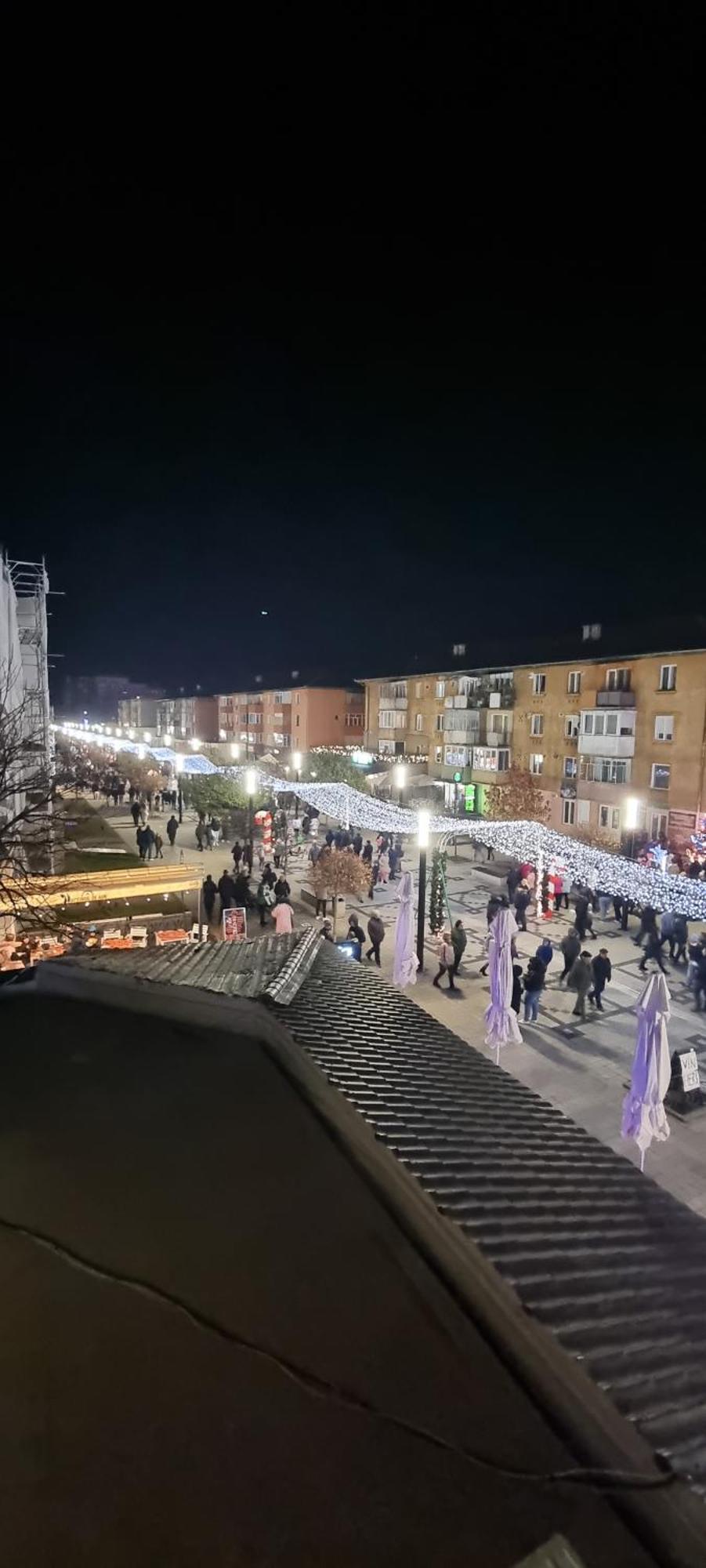 Apartament Central Pe Pietonala Nr2 Hunedoara Exteriör bild