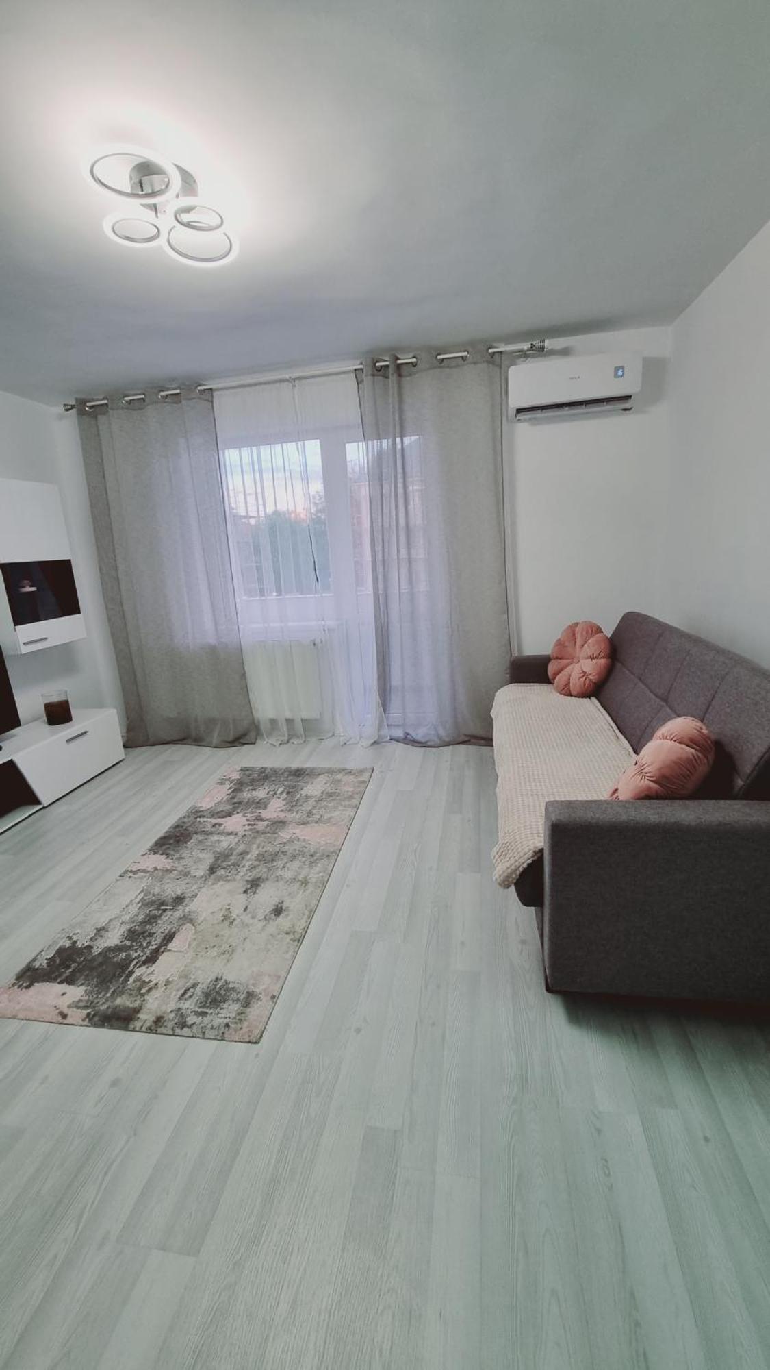 Apartament Central Pe Pietonala Nr2 Hunedoara Exteriör bild